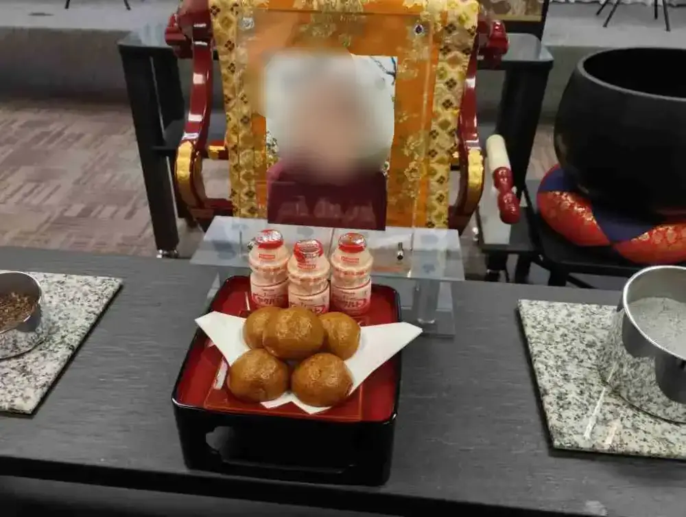 あんこのお菓子とラベンダーの祭壇──東広島・西条の家族葬